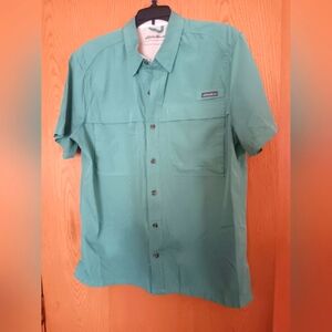 Men's size medium,  Eddie Bauer short sleeve button front shirt